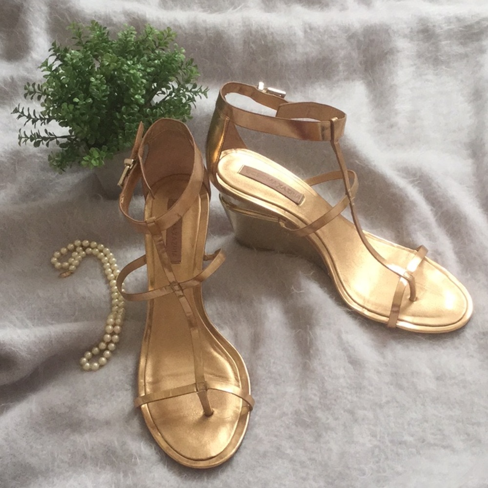 Beautiful BCBGMAXAZRIA Metalic Dulce Wedge Sandals